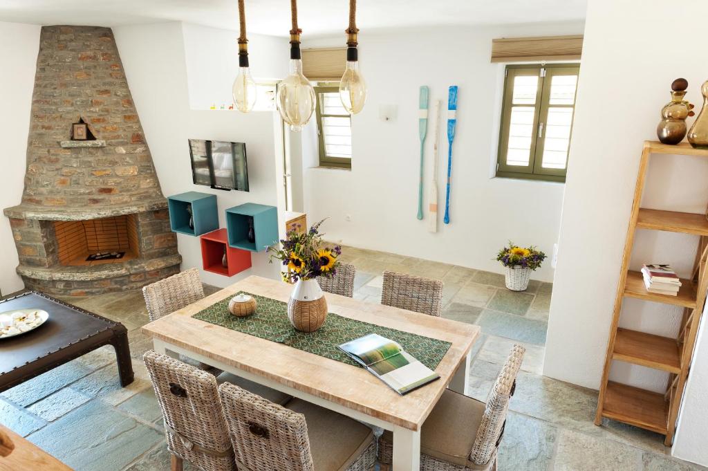 Sea & Stone Villas room 4